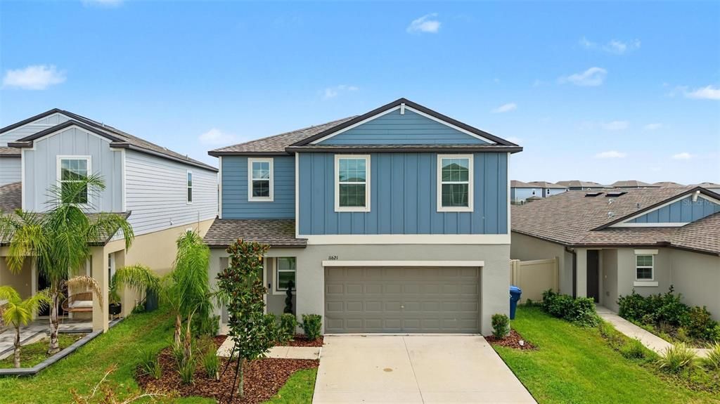For Sale: $429,000 (4 beds, 2 baths, 1870 Square Feet)