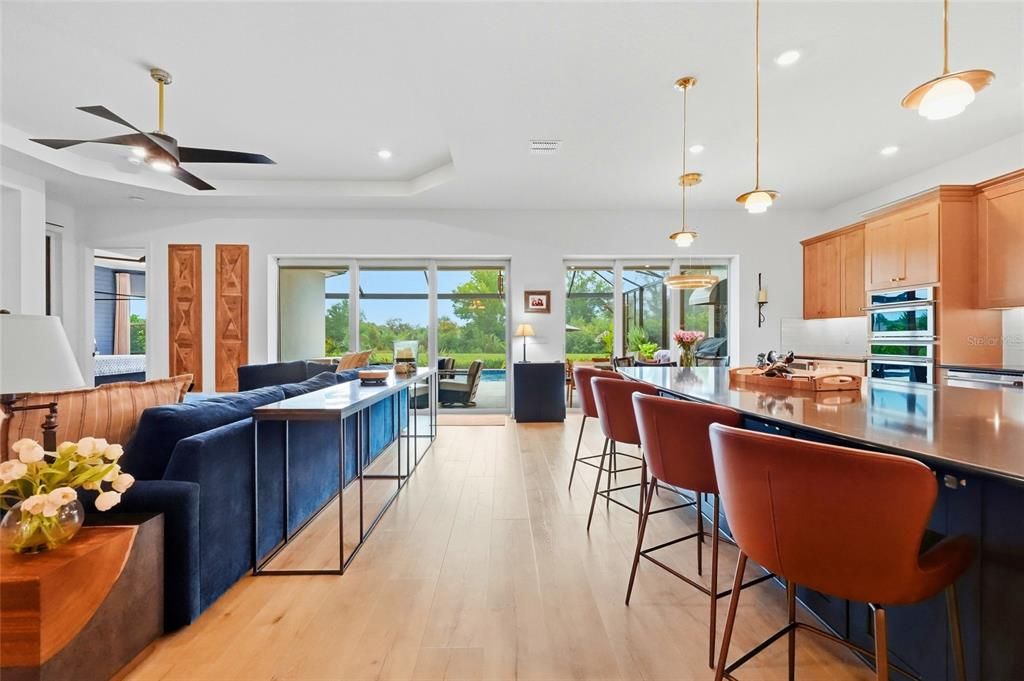 For Sale: $999,999 (3 beds, 3 baths, 3080 Square Feet)