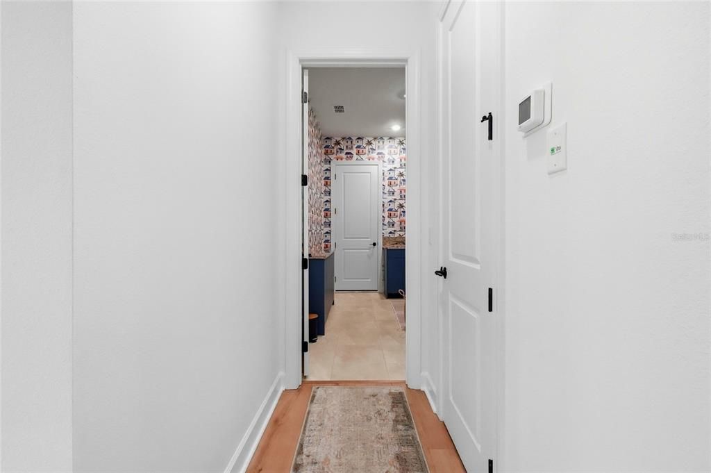 For Sale: $999,999 (3 beds, 3 baths, 3080 Square Feet)