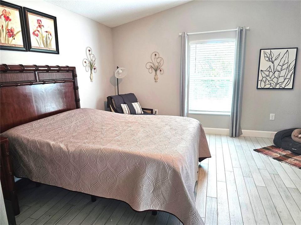 For Sale: $359,900 (3 beds, 3 baths, 1503 Square Feet)