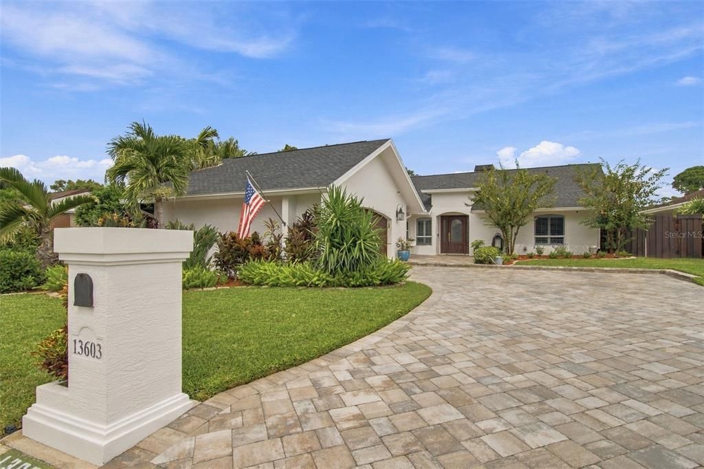 For Sale: $875,000 (4 beds, 2 baths, 2169 Square Feet)