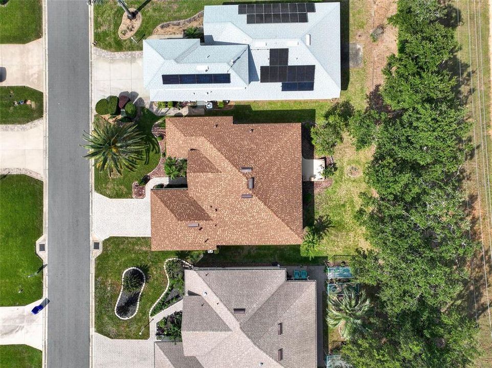 For Sale: $299,900 (2 beds, 2 baths, 1658 Square Feet)