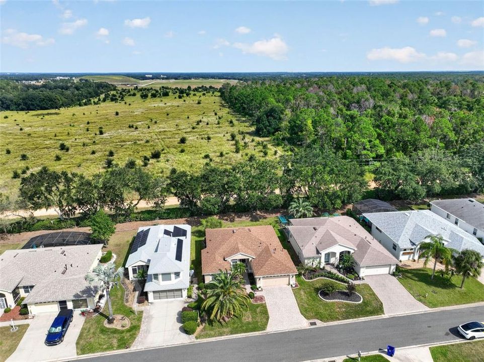 For Sale: $299,900 (2 beds, 2 baths, 1658 Square Feet)