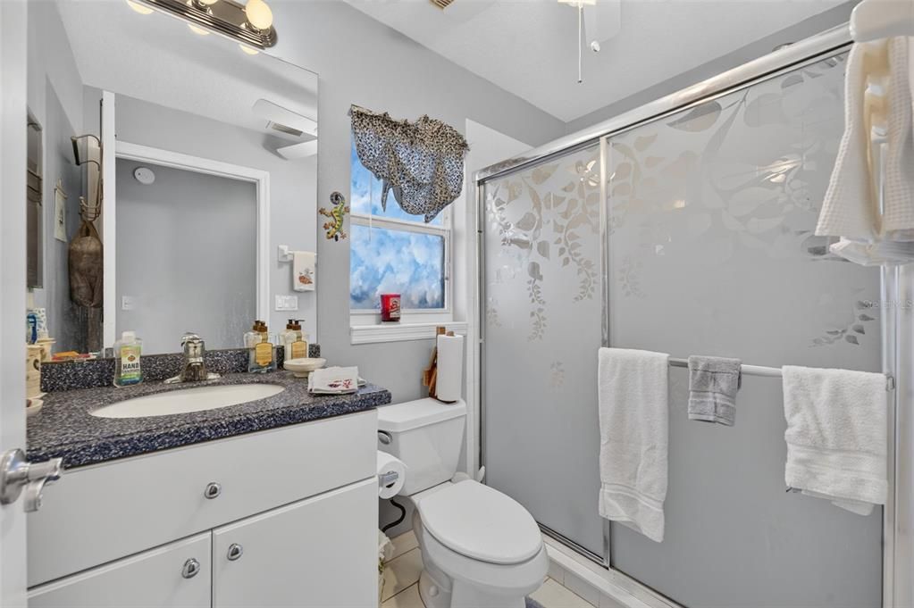 For Sale: $299,900 (2 beds, 2 baths, 1658 Square Feet)