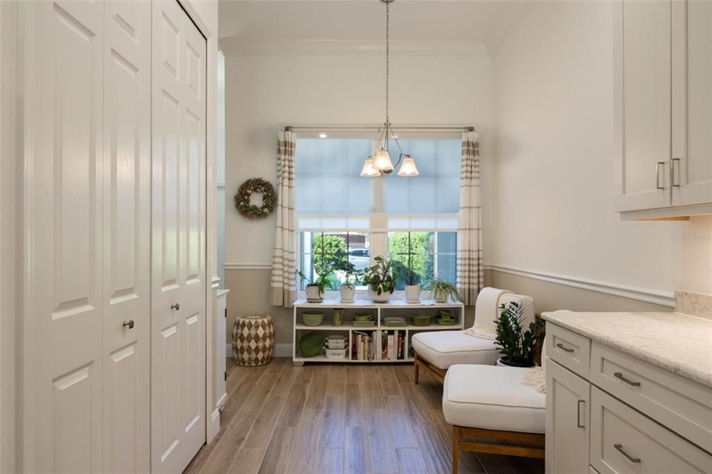 For Sale: $407,000 (3 beds, 2 baths, 1695 Square Feet)