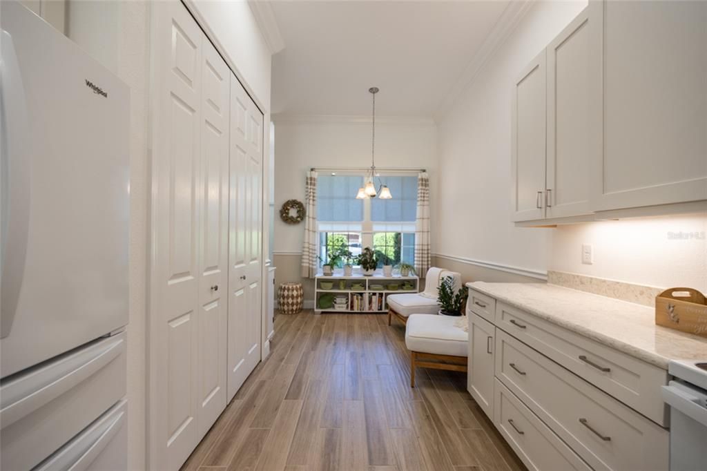 For Sale: $407,000 (3 beds, 2 baths, 1695 Square Feet)