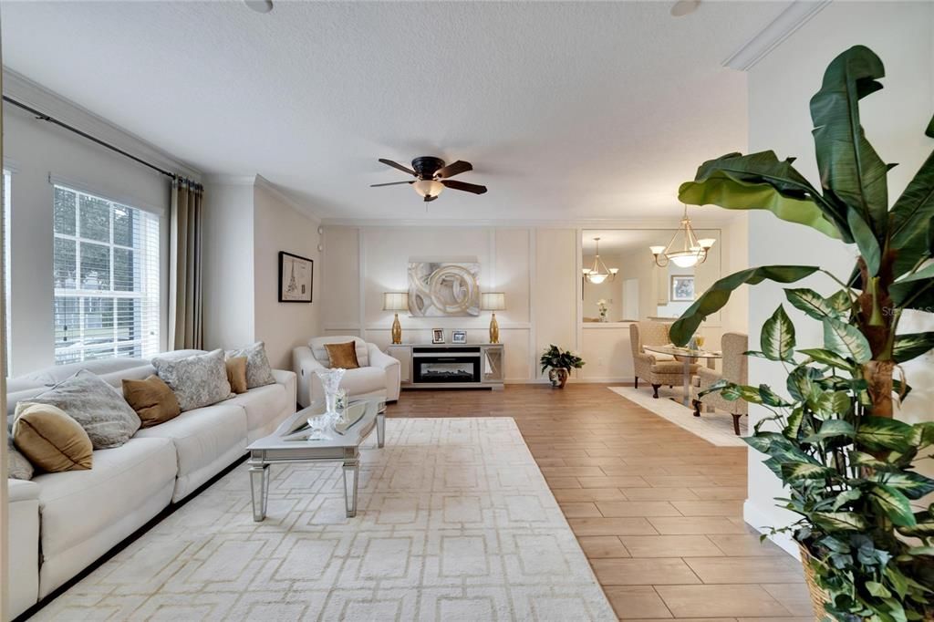 For Sale: $339,900 (3 beds, 2 baths, 2623 Square Feet)