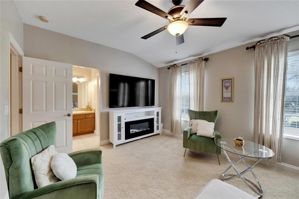 For Sale: $339,900 (3 beds, 2 baths, 2623 Square Feet)