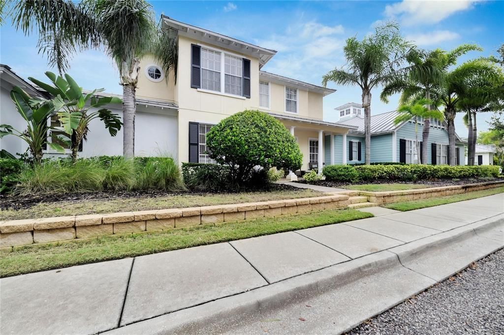 For Sale: $339,900 (3 beds, 2 baths, 2623 Square Feet)