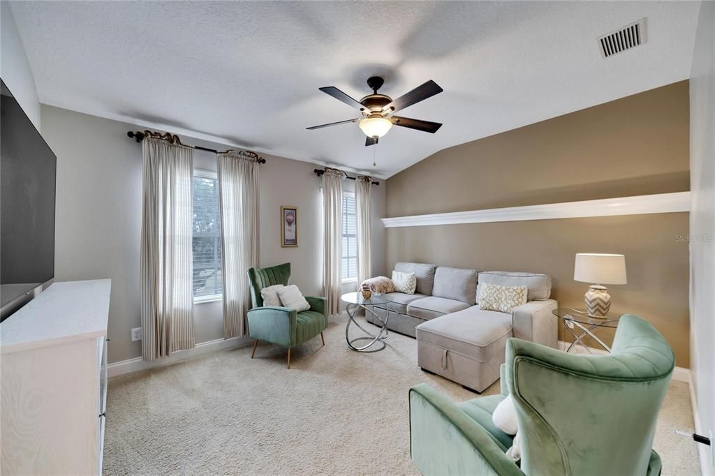 For Sale: $339,900 (3 beds, 2 baths, 2623 Square Feet)