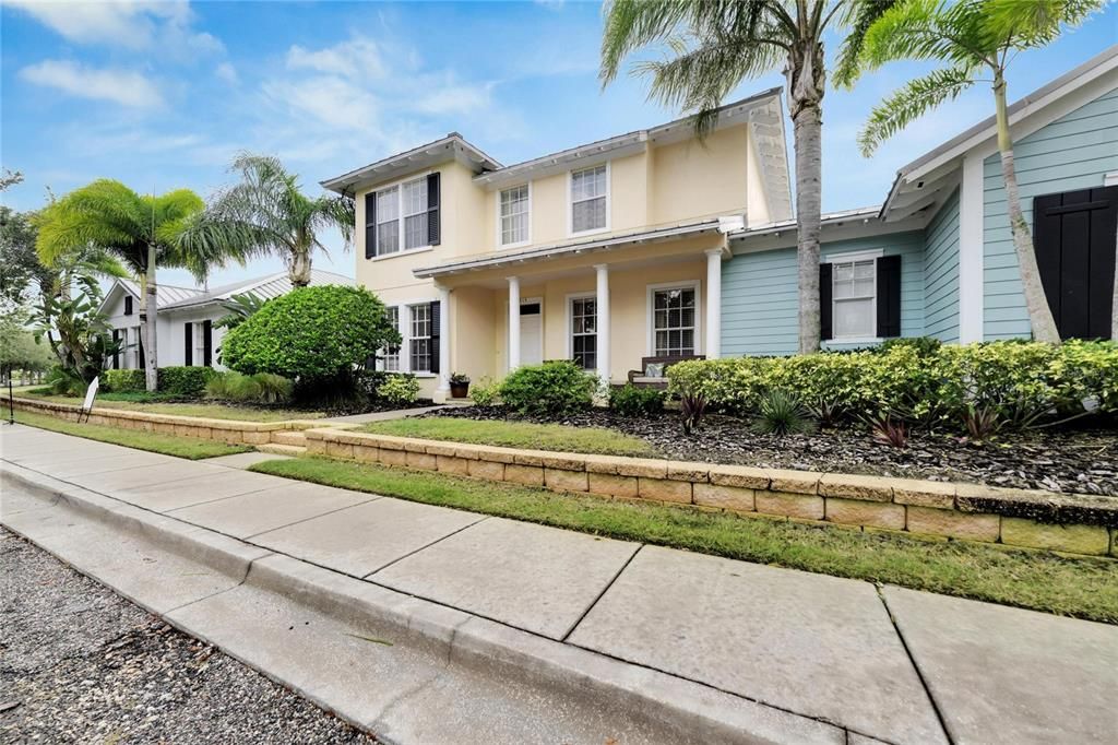 For Sale: $339,900 (3 beds, 2 baths, 2623 Square Feet)
