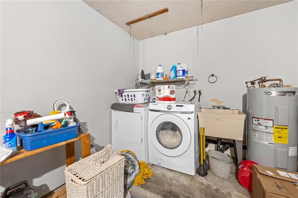 En Venta: $149,900 (2 camas, 1 baños, 864 Pies cuadrados)