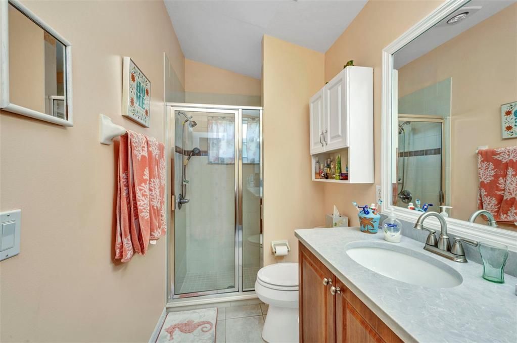 En Venta: $279,900 (2 camas, 2 baños, 1386 Pies cuadrados)