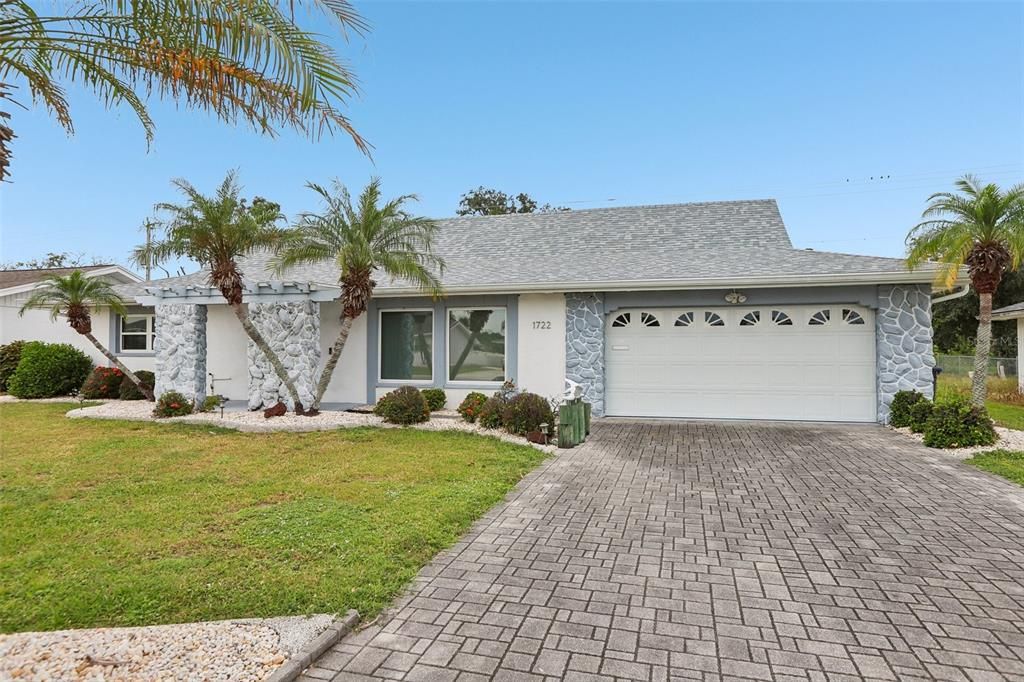 En Venta: $219,900 (2 camas, 2 baños, 1369 Pies cuadrados)