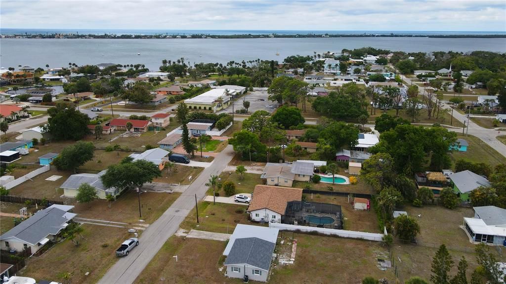 For Rent: $1,850 (2 beds, 2 baths, 1064 Square Feet)