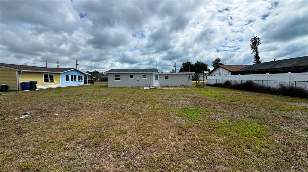 For Rent: $1,850 (2 beds, 2 baths, 1064 Square Feet)