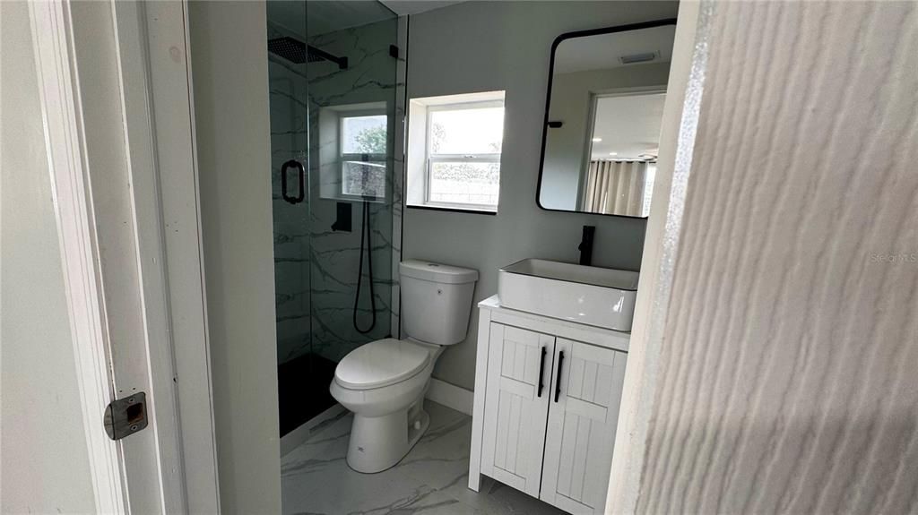 For Rent: $1,850 (2 beds, 2 baths, 1064 Square Feet)