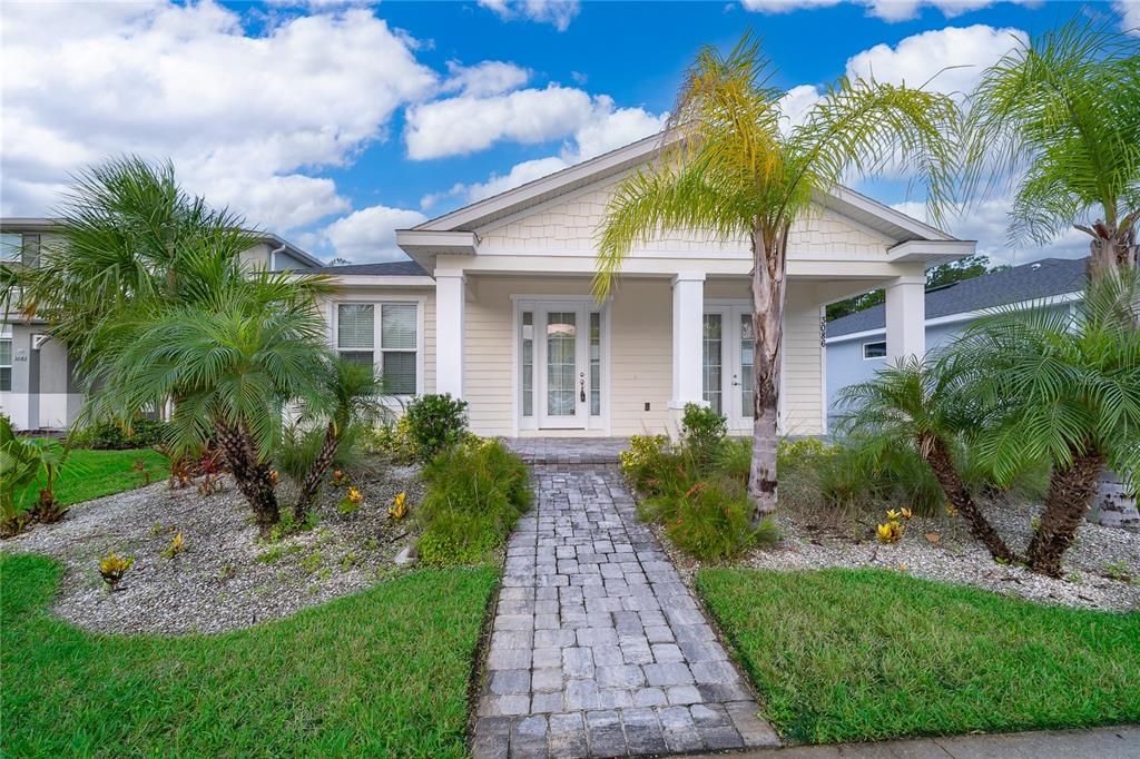 For Sale: $349,950 (2 beds, 2 baths, 1274 Square Feet)