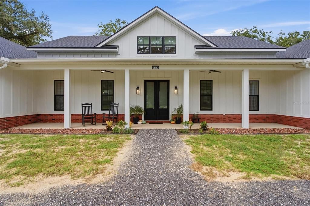 For Sale: $820,000 (5 beds, 5 baths, 3088 Square Feet)