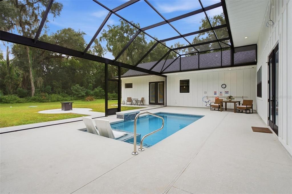 For Sale: $820,000 (5 beds, 5 baths, 3088 Square Feet)