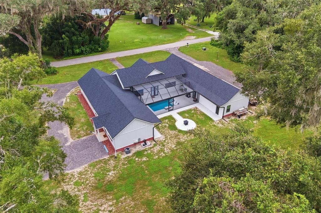 For Sale: $820,000 (5 beds, 5 baths, 3088 Square Feet)