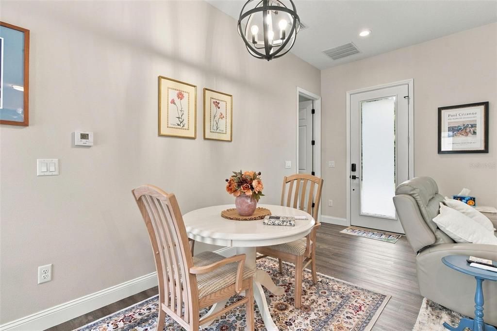 For Sale: $820,000 (5 beds, 5 baths, 3088 Square Feet)
