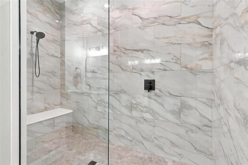 For Sale: $820,000 (5 beds, 5 baths, 3088 Square Feet)