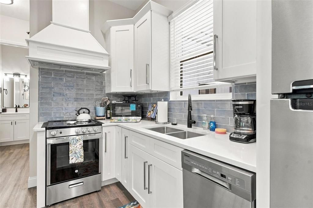 For Sale: $820,000 (5 beds, 5 baths, 3088 Square Feet)