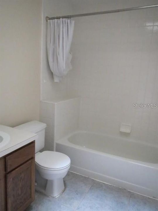 В аренду: $2,200 (3 спален, 2 ванн, 1249 Квадратных фут)
