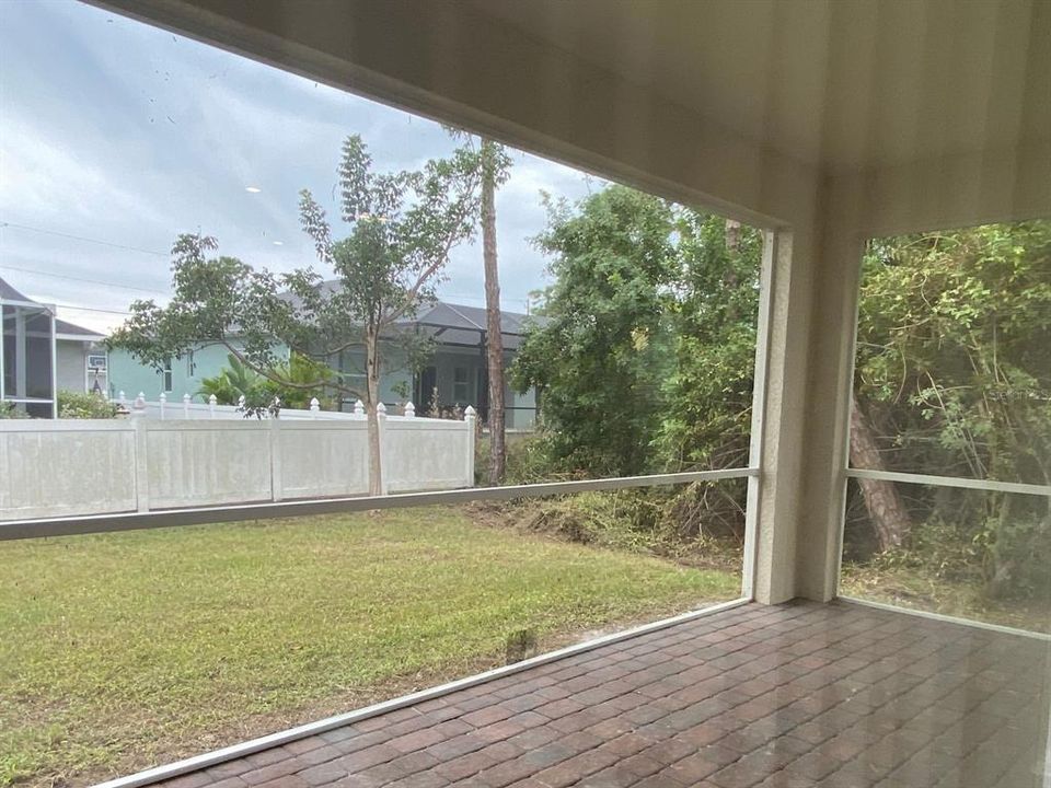 For Rent: $1,895 (3 beds, 2 baths, 1743 Square Feet)