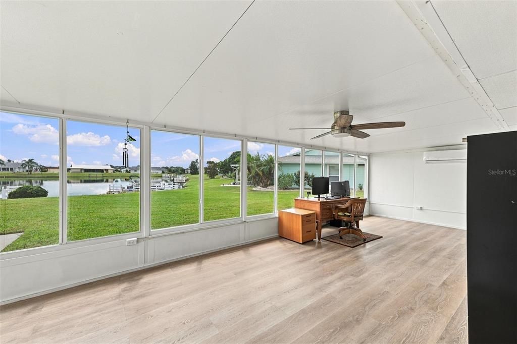 For Sale: $375,000 (2 beds, 2 baths, 1852 Square Feet)