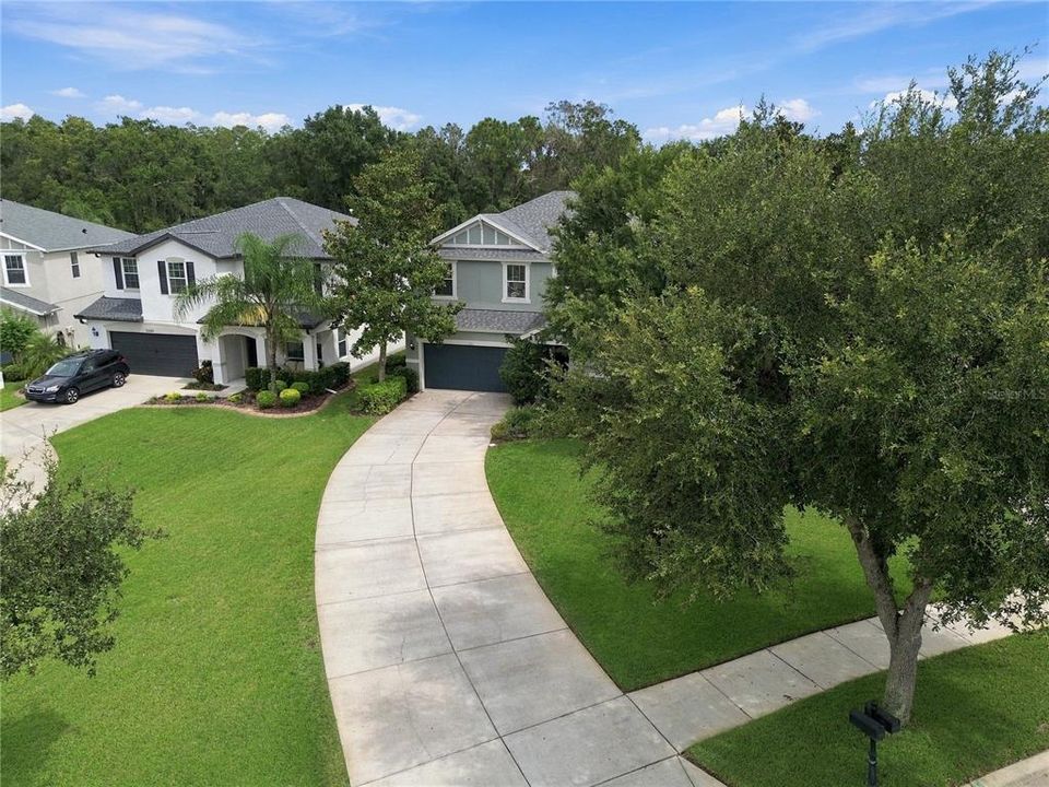 En Venta: $624,990 (4 camas, 2 baños, 2570 Pies cuadrados)