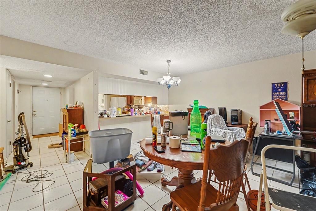 En Venta: $95,000 (2 camas, 2 baños, 1096 Pies cuadrados)