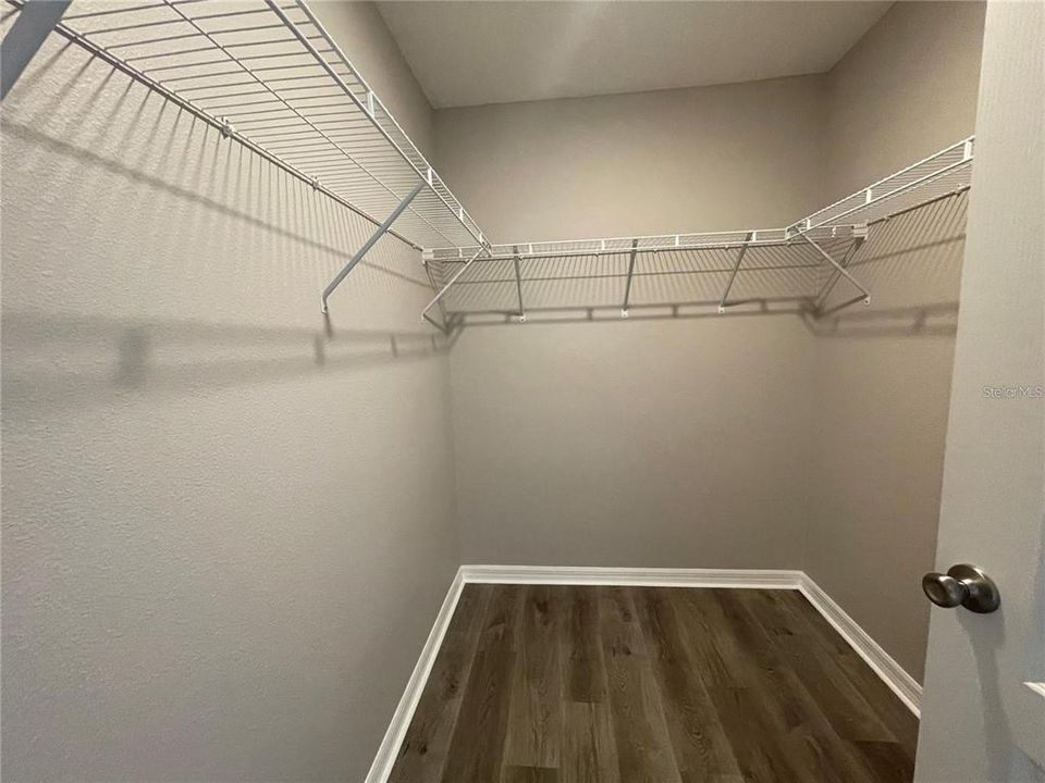 В аренду: $1,895 (3 спален, 2 ванн, 1633 Квадратных фут)