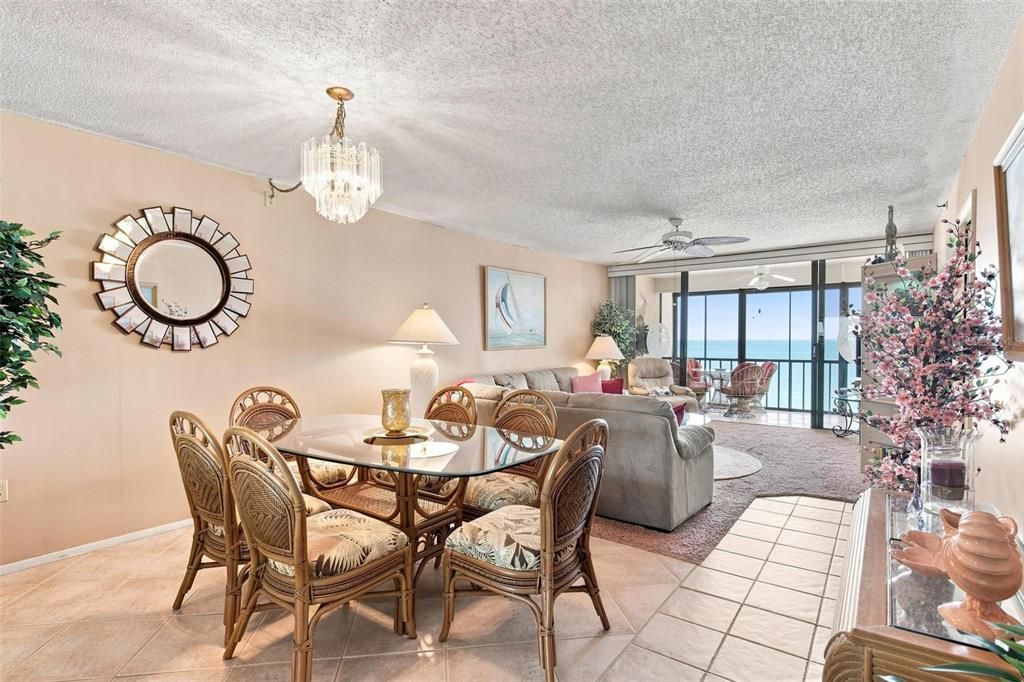 For Sale: $650,000 (2 beds, 2 baths, 1100 Square Feet)