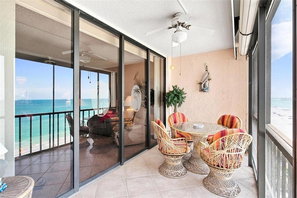 For Sale: $650,000 (2 beds, 2 baths, 1100 Square Feet)