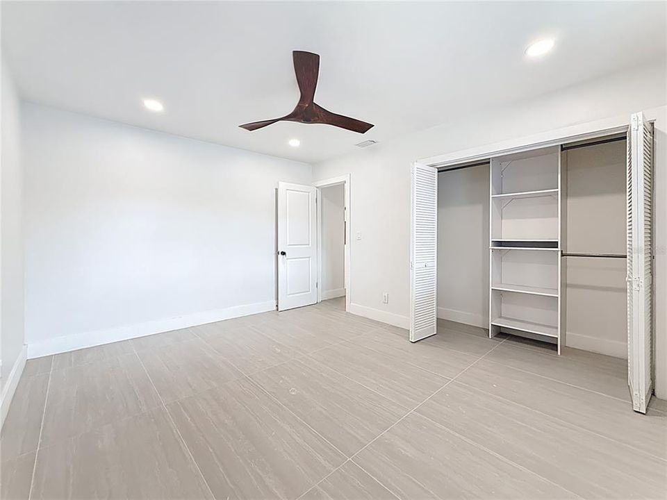 For Rent: $3,900 (4 beds, 2 baths, 1732 Square Feet)