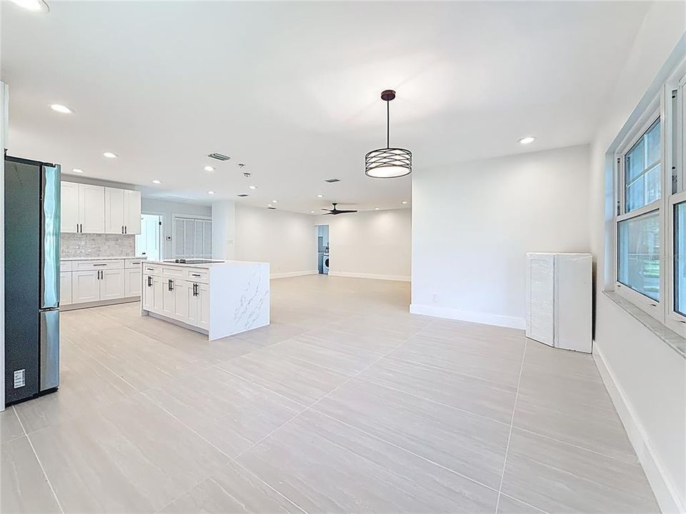 For Rent: $3,900 (4 beds, 2 baths, 1732 Square Feet)