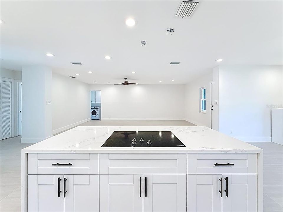 For Rent: $3,900 (4 beds, 2 baths, 1732 Square Feet)