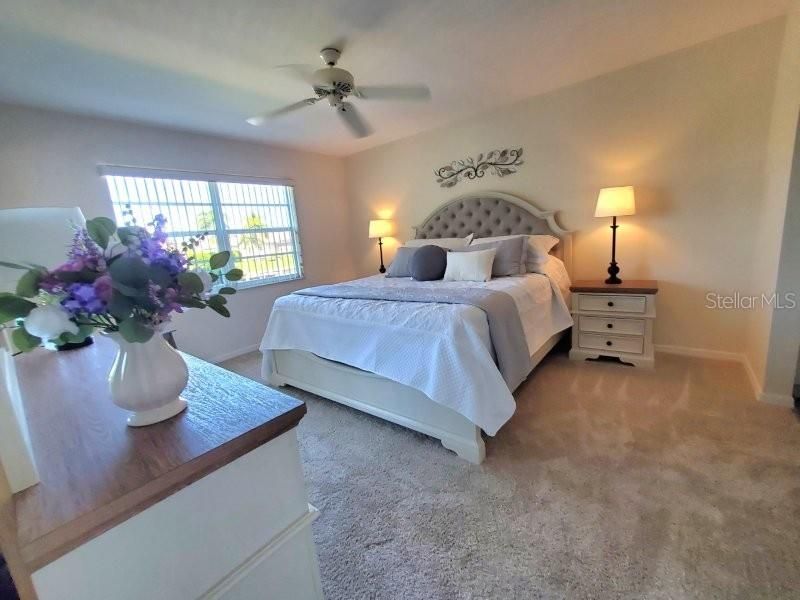 For Rent: $3,800 (2 beds, 2 baths, 1110 Square Feet)