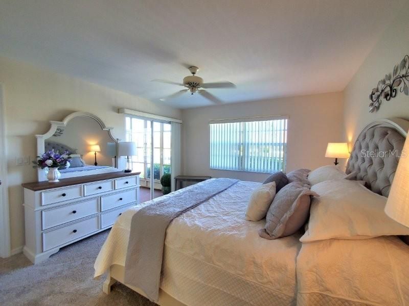 For Rent: $3,800 (2 beds, 2 baths, 1110 Square Feet)