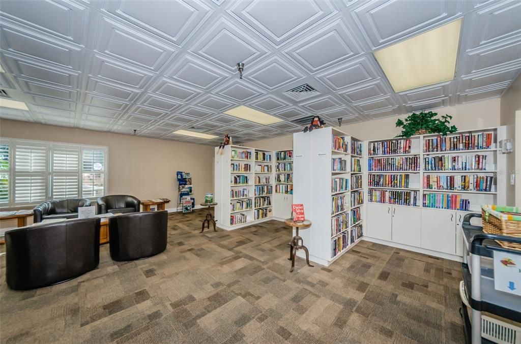 For Sale: $365,000 (2 beds, 2 baths, 1220 Square Feet)