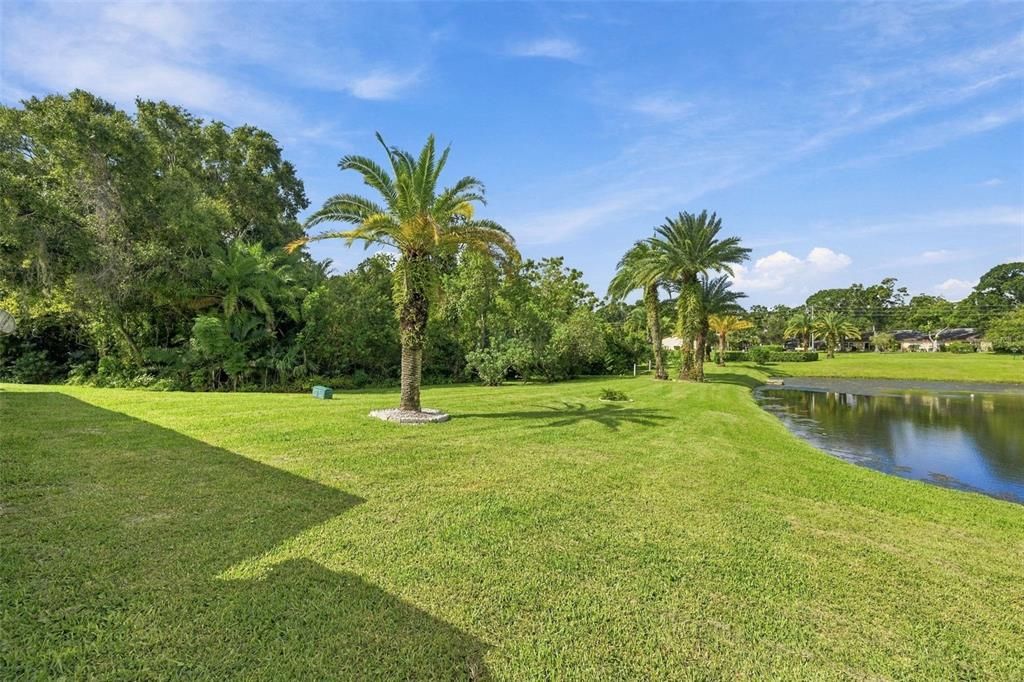 For Sale: $365,000 (2 beds, 2 baths, 1220 Square Feet)