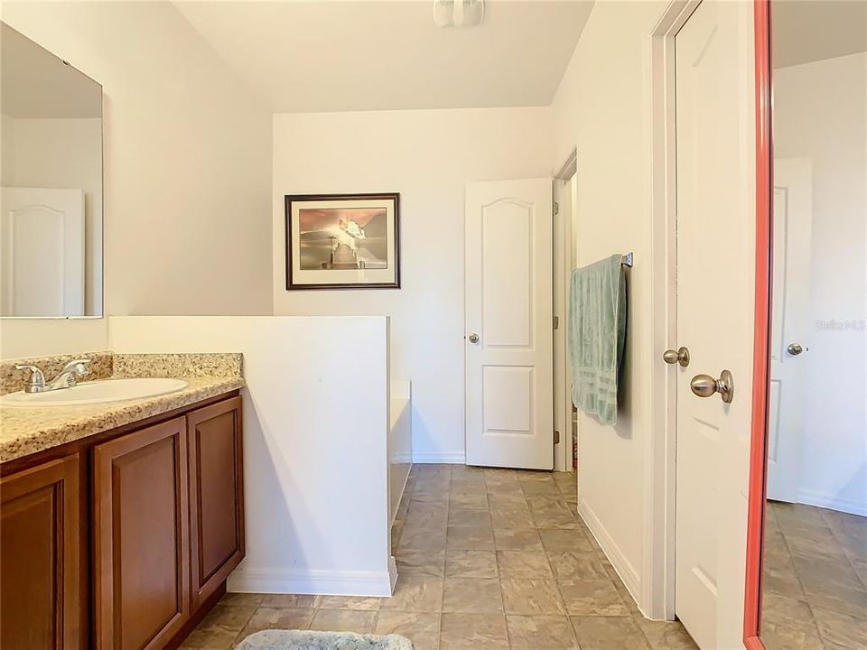 En Venta: $249,999 (3 camas, 2 baños, 1634 Pies cuadrados)