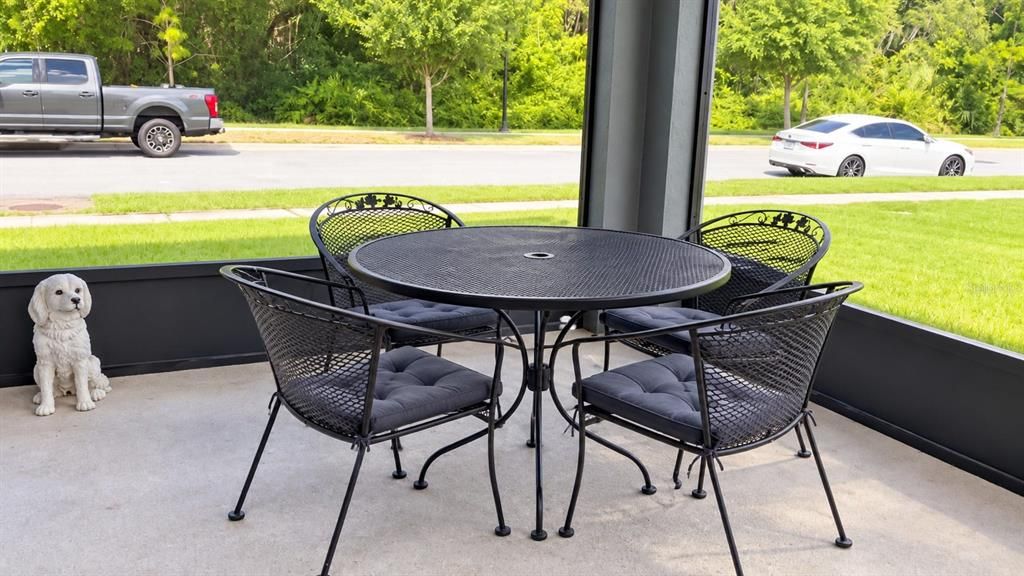 For Rent: $3,000 (5 beds, 3 baths, 3290 Square Feet)