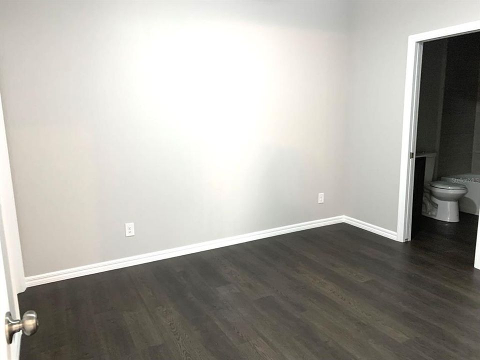 For Rent: $1,295 (2 beds, 2 baths, 941 Square Feet)