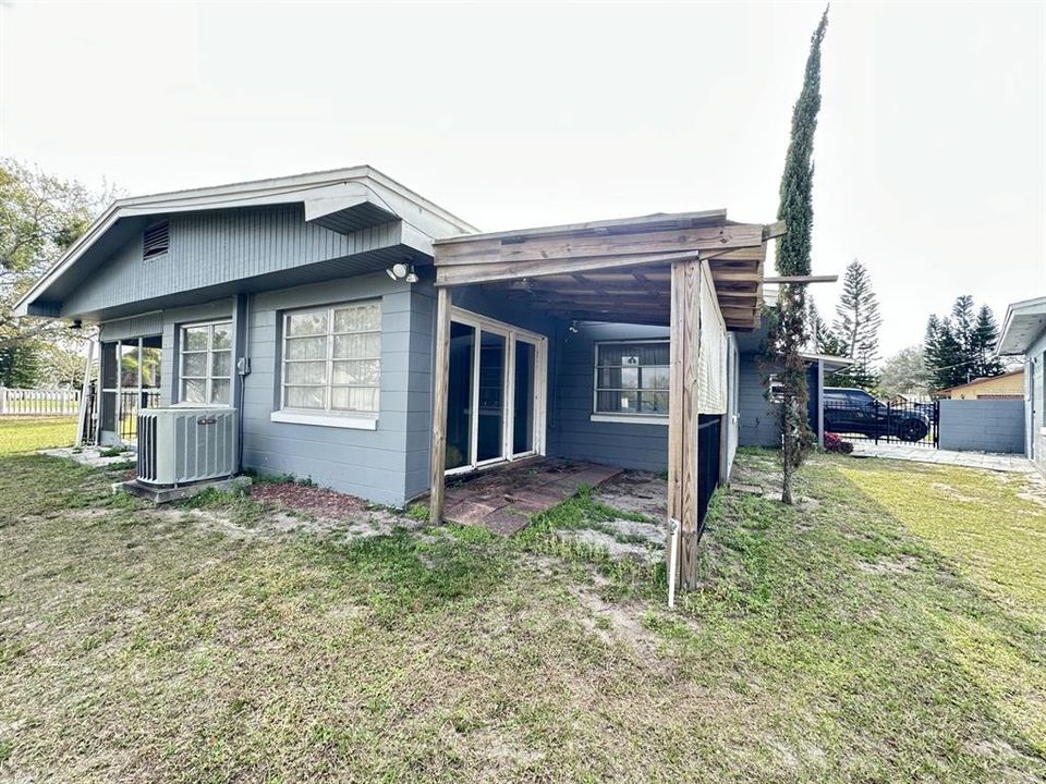 Activo con contrato: $299,900 (2 camas, 1 baños, 1242 Pies cuadrados)