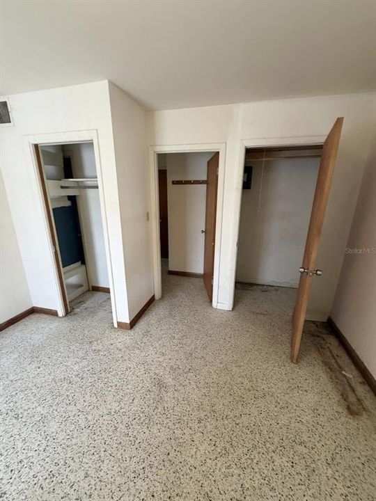 Activo con contrato: $299,900 (2 camas, 1 baños, 1242 Pies cuadrados)