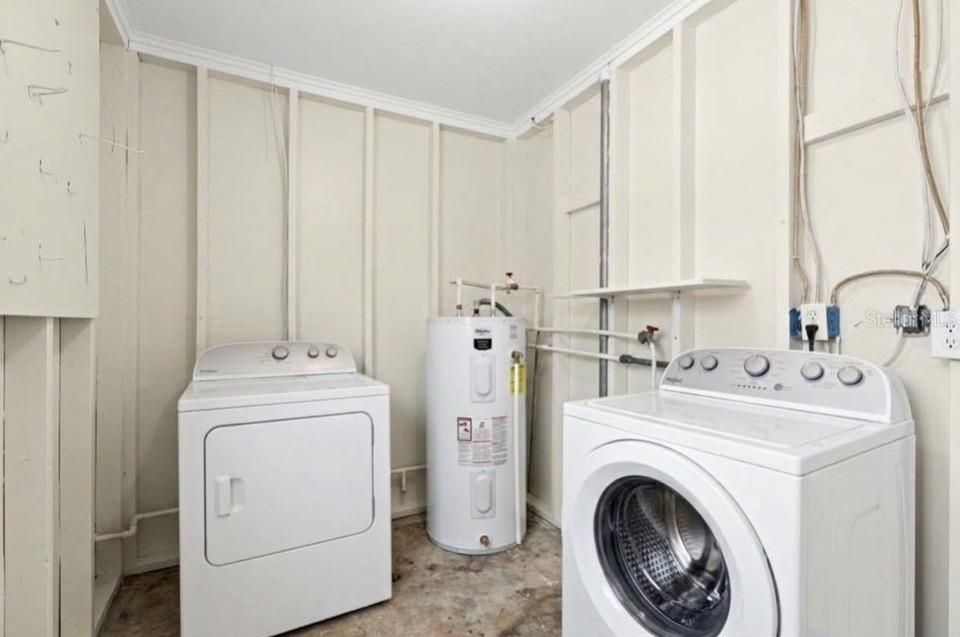 На продажу: $675,000 (3 спален, 2 ванн, 1940 Квадратных фут)