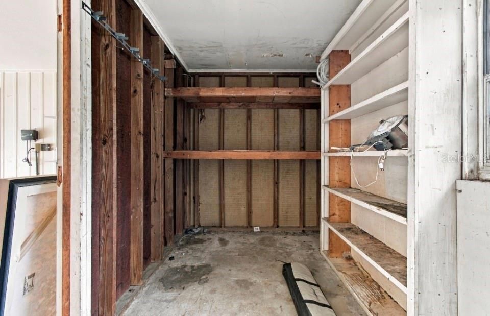 На продажу: $675,000 (3 спален, 2 ванн, 1940 Квадратных фут)